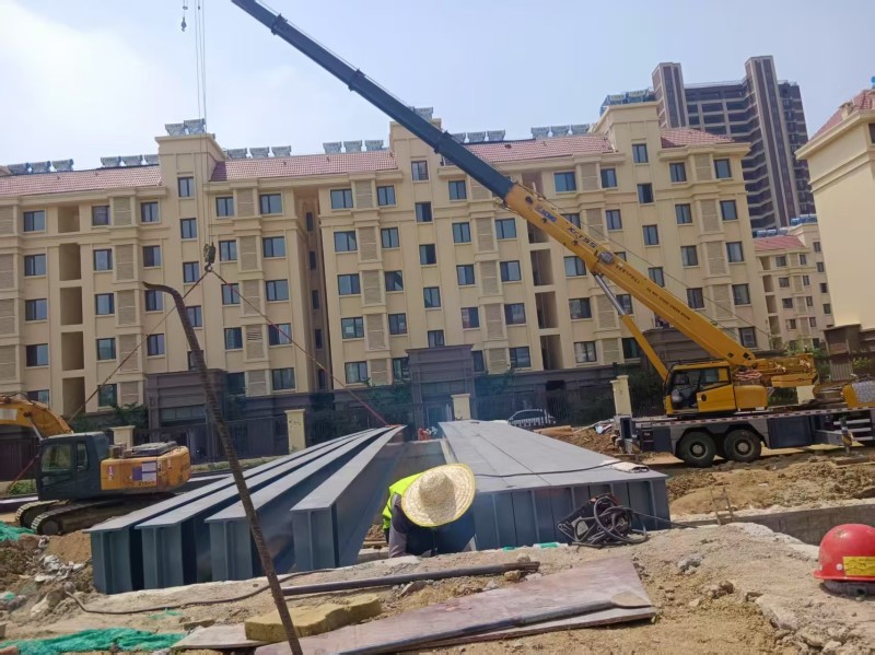 Liweiyuani kujundus, arendamine ja terasest sildade paigaldamine