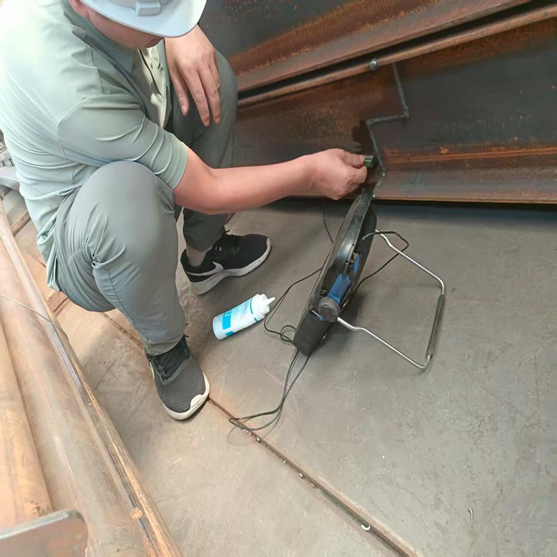 Liweiyuani terasest struktuur viib edukalt lõpule Taisse eksporditud terasest konstruktsiooniladude ultraheli testimise